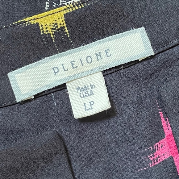 🔥HP🔥 ANTHROPOLOGIE/PLEIONE TOP - Picture 7 of 7